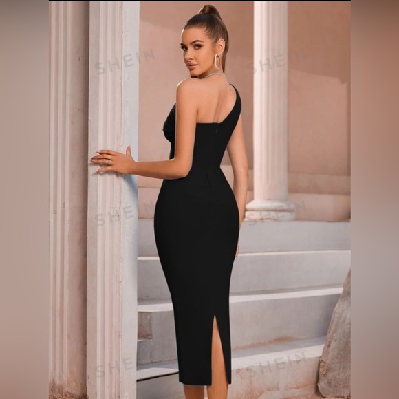 Black bodycon dress - Picture 5 of 6